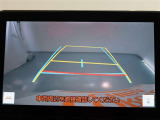 バックガイドモニターで、後方を確認しながら安心して駐車することができます。運転初心者も熟練者も必須の機能ですよ!