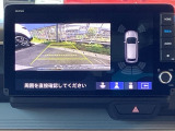 バックモニター付きで、車庫入れやバック時の後方確認をしっかりサポート。モニターに映し出される映像で死角も確認しやすく、狭い場所での駐車や後退時の操作をより安心して行えます。