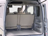 荷室はシートアレンジを行うことで広い荷室にすることが可能です 様々なシーンで活躍できますね