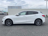 ご納車前には、BMWを熟知したメカニックによる100項目の点検・整備を行います。不具合箇所、交換時期に達している部品に関しましては、全て当社負担で交換してからのご納車となります。