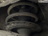 お車を安心してお乗りいただく為には、足回りの定期点検が欠かせません。サービスサポート(有償保証)では無料点検もご提供しており、安心のカーライフをお過ごしいただけるサポート体制が整っています。