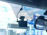 万が一のトラブルのときにも役に立つドライブレコーダーを装備しています。側面衝突や幅寄せ・割り込み対策に!