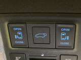 【パワーバックドア】スマートキーや運転席のボタンを押すだけでリアゲートが自動で開閉します!荷物を持っている時や、高い位置にあるバックドアを閉める際に便利な機能です♪
