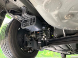 お車を安心してお乗りいただく為には、足回りの定期点検が欠かせません。サービスサポート(有償保証)では無料点検もご提供しており、安心のカーライフをお過ごしいただけるサポート体制が整っています。