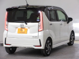 ボディクリーニング後、愛車をピカピカの状態へ保護するコーティング「ブライトパック」がおススメです!水垢がつきにくく、手入れがしやすくなりますよ!いつも愛車をきれいにしておきたい方におススメです。