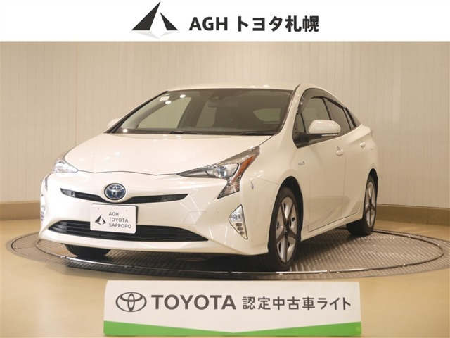 プリウス 1.8 A ツーリングセレクション E-Four 4WD 