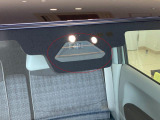 デュアルセンサーブレーキサポートII フロントガラス上部にあるセンサー部です。単眼カメラとレーダーで車両前方の状況を検知し各種制御を行います。衝突被害軽減ブレーキ・誤発進抑制機能 等
