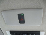 日産コネクトS0S装備されてます。(SOSコール使用するには申し込みが必要です。)