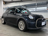 BMW・MINIの厳しい試験を突破したメカニックが多数在籍しております。ご購入後の納車前整備をしっかりいたします。楽しいMINIライフをお過ごしください。