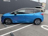納車前には当社整備工場にて、日産整備士が、車検整備を実施。安心してお乗り頂けますようお渡しさせていただきます。