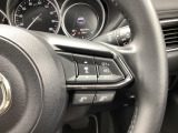 MRCC(マツダレーダークルーズコントロール)は先行車との車間を維持しながら追従走行を行い、長距離でのドライバー負担を軽減させてくれます。