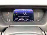 マルチインフォメーション・ディスプレイでは、燃費や車速、ホンダセンシング機能の注意表示など表示され、快適な運転に。