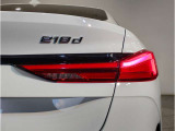【BMWミラー】視認性の高いスタイリッシュなミラー。自動防眩機能も付いており夜間のドライビングをサポートします。