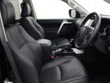 運転席廻りです。