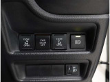 電動のスライドドアで楽々スムース!運転席からも開閉の操作もできます♪キーのスイッチひとつで自動開閉できる便利な機能もついてます♪