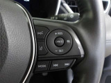 ステアリング右のスイッチにクルーズコントロール機能付き★高速走行時に前車との距離を保ちながら、一定速度での自動走行が可能です!