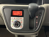 お支払い方法はご相談下さい。分割払い、残価設定型の分割払いも可能です。ご希望のお車があってもご予算がという方もお気軽にどうぞ。車に関する事柄は当店にすべてお任せ下さい。 月曜定休、営業時間AM9:40