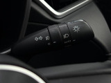 【 オートライト 】オートライトなのでライトの点け忘れを気にすることなく運転が出来ます♪//