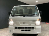 明るくて見やすいヘッドライト夜間の運転も安心です☆