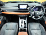 アウトランダー PHEV 2.4 P 4WD 