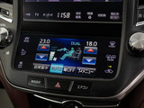 使いやすさや安全性を追求したステアリング周り!高級車ゆえにスイッチ類が多いのも特徴ですね!考え尽くされた配置ですぐに使いこなす事が出来ますのでご安心下さい!是非、体感してみて下さい!!