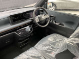 広々とした視界を体感できます。運転が楽しくなりますね。