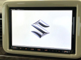 【大画面ナビ】人気の大型8インチナビを装備。存在感のある大画面はインパクト大!ナビ利用時のマップ表示は見やすく、テレビやDVDは臨場感がアップ!いつものドライブがグッと楽しくなります♪