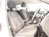 清潔で広々した座席です!是非、現車を見て体感してみてください。