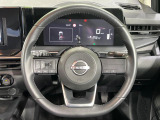【ステアリングスイッチ】運転中、前方から目線をそらすことなく、オーディオ等の操作が可能な便利機能!安心&快適なドライブを演出してくれます♪