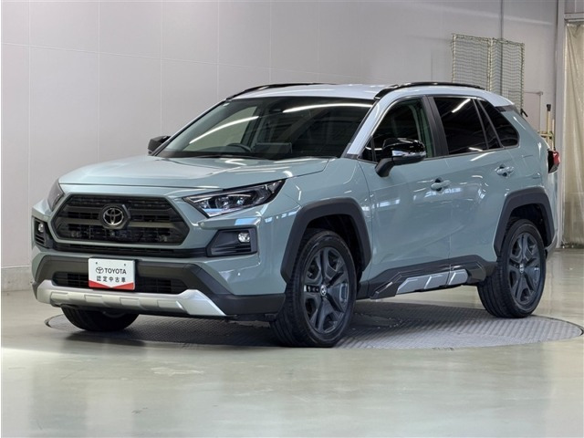 RAV4 2.0 アドベンチャー 4WD 