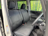 運転席シート廻りは使用感も少なく、良好な状態となっています。丁寧に使われていたことがよくわかりますね。
