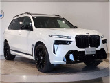 BMWのダイナミック且つエモーショナルなスタイルを印象付けるキャラクターライン(プレスライン)眺めているだけで溜め息の出る美しさです☆