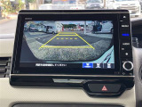 バックガイドモニターで、後方を確認しながら安心して駐車することができます。運転初心者も熟練者も必須の機能ですよ!