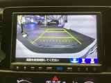 後方確認が便利なバックカメラ搭載、駐車時も安心です!!