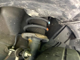 お車を安心してお乗りいただく為には、足回りの定期点検が欠かせません。サービスサポート(有償保証)では無料点検もご提供しており、安心のカーライフをお過ごしいただけるサポート体制が整っています。