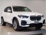 BMWのダイナミック且つエモーショナルなスタイルを印象付けるキャラクターライン(プレスライン)眺めているだけで溜め息の出る美しさです☆
