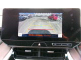 バックモニター付きですので、日常の駐車はもちろん、人や障害物などを映像で確認できるので安心です!(補助装置になりますので、目視でもご確認ください)