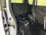 【シートアレンジ】リアシート座面を持ち上げると、背の高い荷物を積むのに便利なトールモードに変身します!多彩なシートアレンジで使い勝手良好!