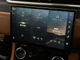 アップルカープレイやアンドロイドオートに対応!運転中にあなたがスマホでしたいことを車載ディスプレイで直接操作可能。運転に集中しながら行き方を調べたりメッセージの送受信、音楽を聴くなど多様な操作が可能!