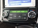オートエアコン付きで快適です♪