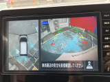 アラウンドビューモニター装備。前後左右4つのカメラから解析した、まるで上から車を見たような画像が映し出され、車の死角や駐車場の線も確認ができるようになります。日産の先進装備の1つです。