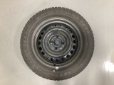 当社にてデモ走行時に装着していたワンシーズン使用の中古スタットレスタイヤ+ホイール4本セットを用意致しました。(2025年製、タイヤ+ホイールは現状渡し、保証対象外です)