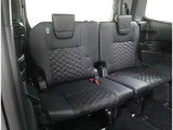 当社でご購入していただいた全ての車両はご納車前に、しっかり点検・整備してからのご納車になります。点検部位はエンジンオイル交換・ワイパーゴム・ブレーキ点検・調整・その他を確認の上ご納車致します。