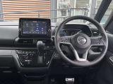 運転席周りの視界もよくハンドルも軽い取り回しなのですごく運転がしやすい車です。