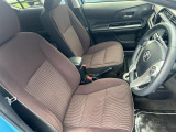 運転席・助手席ともに座りやすく、普段のお買い物から長距離のドライブまで、幅広いシーンで活躍してくれるお車です!