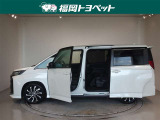 両側パワースライドドア付きだから、狭い駐車スペースなどでの 乗り降りラクラク!小さなお子さまのいるご家庭には嬉しい装備。