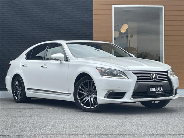 LS 460 バージョンC Iパッケージ 本革シート サンルーフ