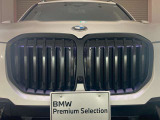 BMW代表的な特徴のキドニーグリル。BMWのすべてのモデルに採用され、BMWらしさを強調しております。