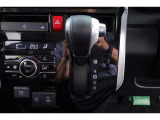 CVT(無段変速機)を採用しています!走行シーンにマッチした変速比で快適ドライブが出来ます♪
