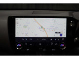 ドライバーが運転操作に集中できるコックピット思想、「タズナコンセプト」が取り入れられたインテリアとなっています